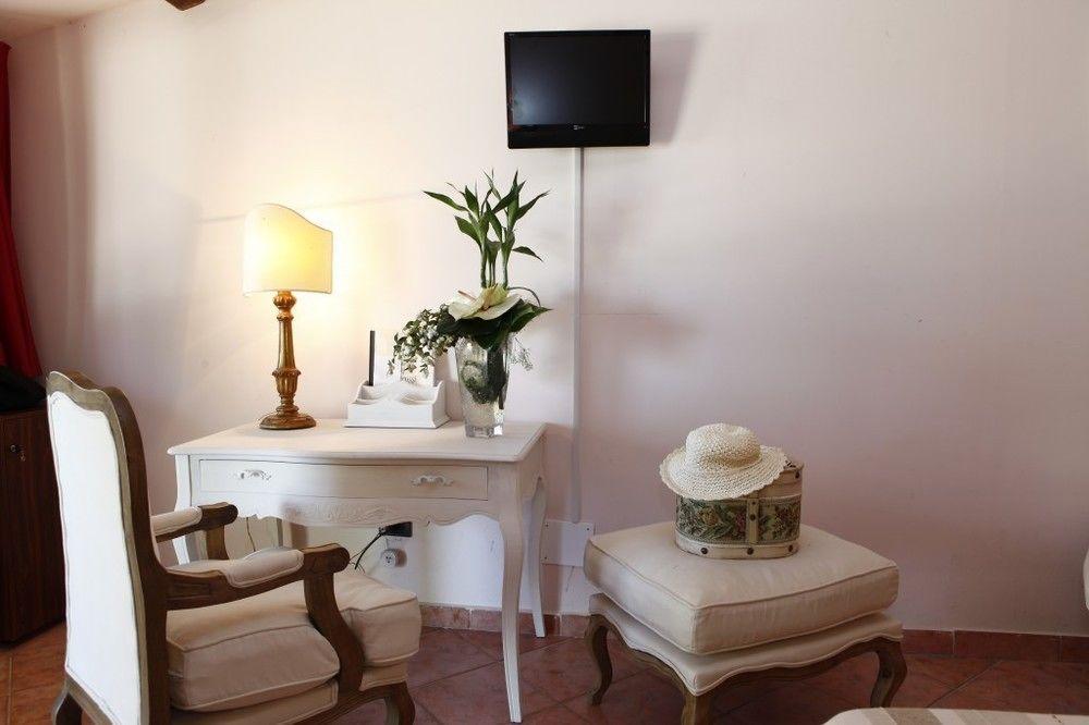 Il Poggio Dei Pettirossi Hotell Bevagna Exteriör bild