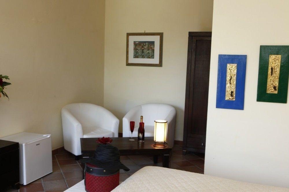Il Poggio Dei Pettirossi Hotell Bevagna Exteriör bild