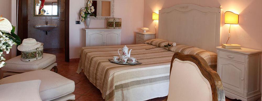 Il Poggio Dei Pettirossi Hotell Bevagna Exteriör bild