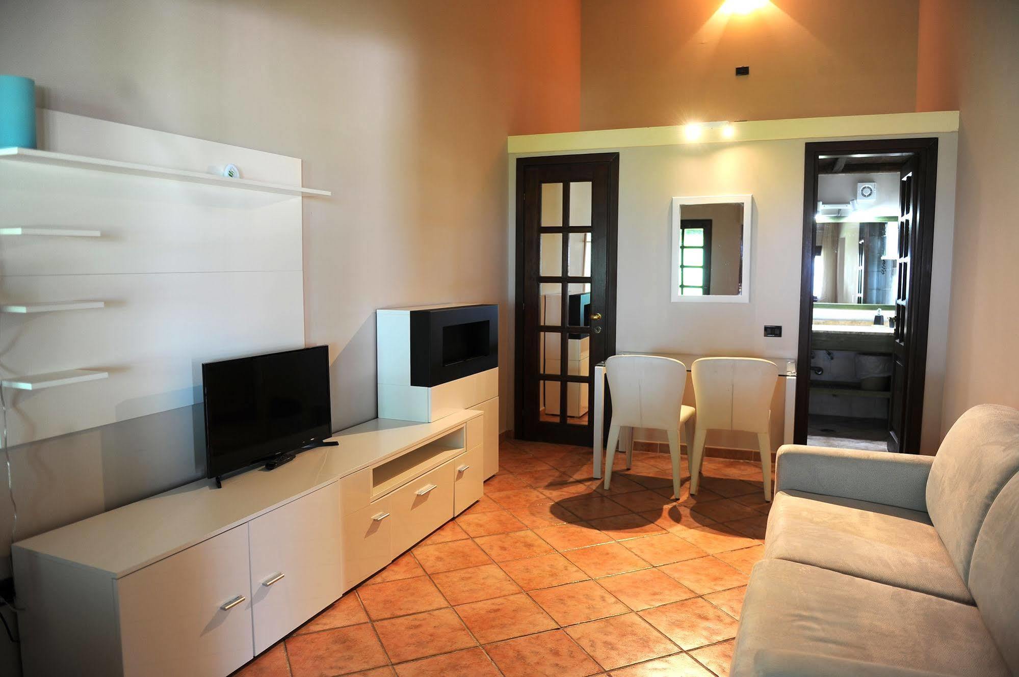 Il Poggio Dei Pettirossi Hotell Bevagna Exteriör bild